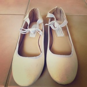 Kenneth Cole New York kids’ ballet flat